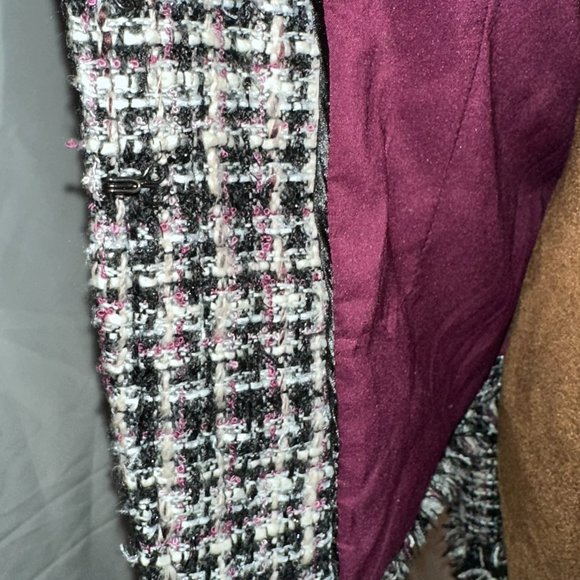WHBM Tweed Purple Black and White Blazer W Black Chain Details size 6 - Picture 7 of 9